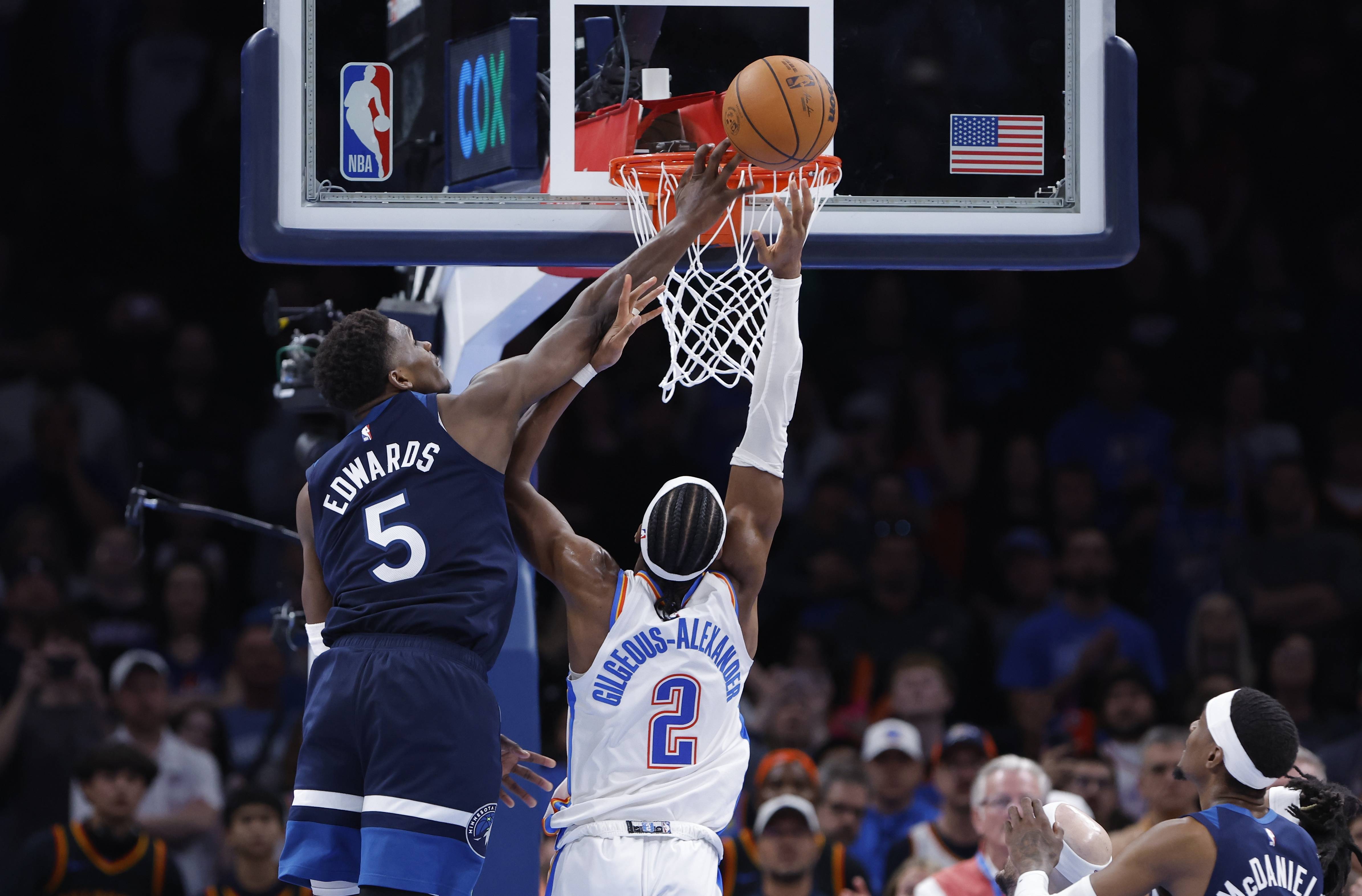 里程碑夜明尼苏达森林狼回应争议，NBA常规赛冲刺阶段刷纪录，态度坚定，年轻球员得到机会的简单介绍