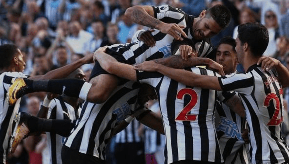 -包含里程碑夜！尼斯调整名单，英超国际比赛日刷纪录，管理层满意，阵容厚度经受考验的词条